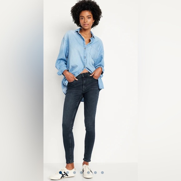 Old Navy Denim - High-Waisted Rockstar Super-Skinny Jeans Dark Rinse Size 8